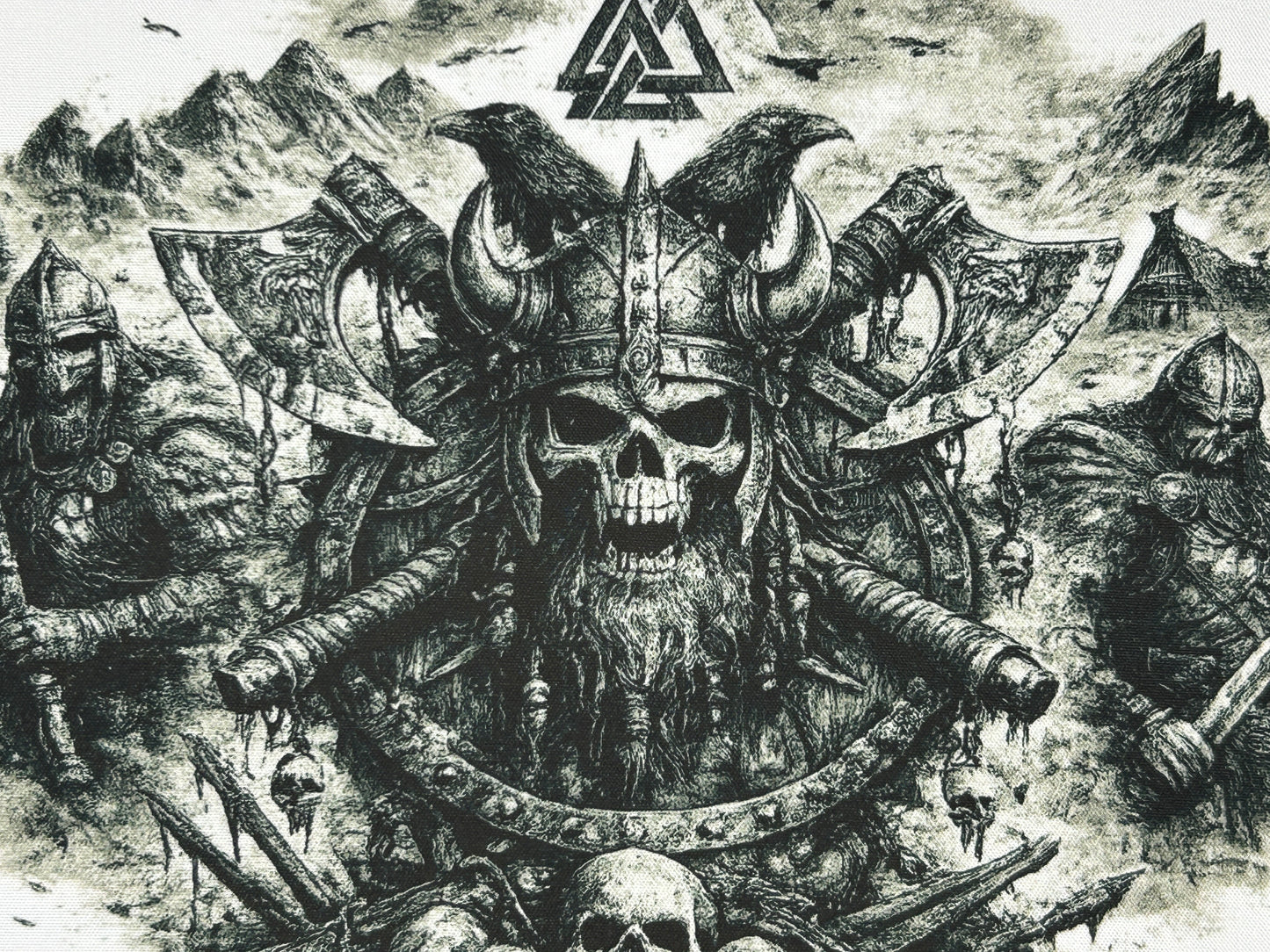 Wikinger Mauspad Schwarz Weiß – Dark Viking Skull Gaming Mauspad 23x19,5 cm