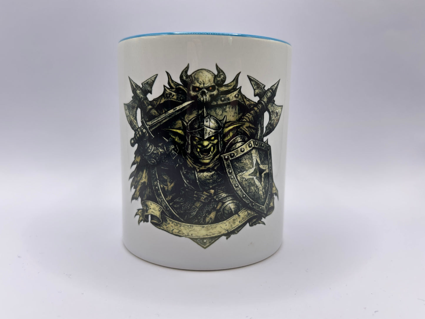 🛡️ Fantasy Krieger Tasse – Mittelalter Wappen Becher