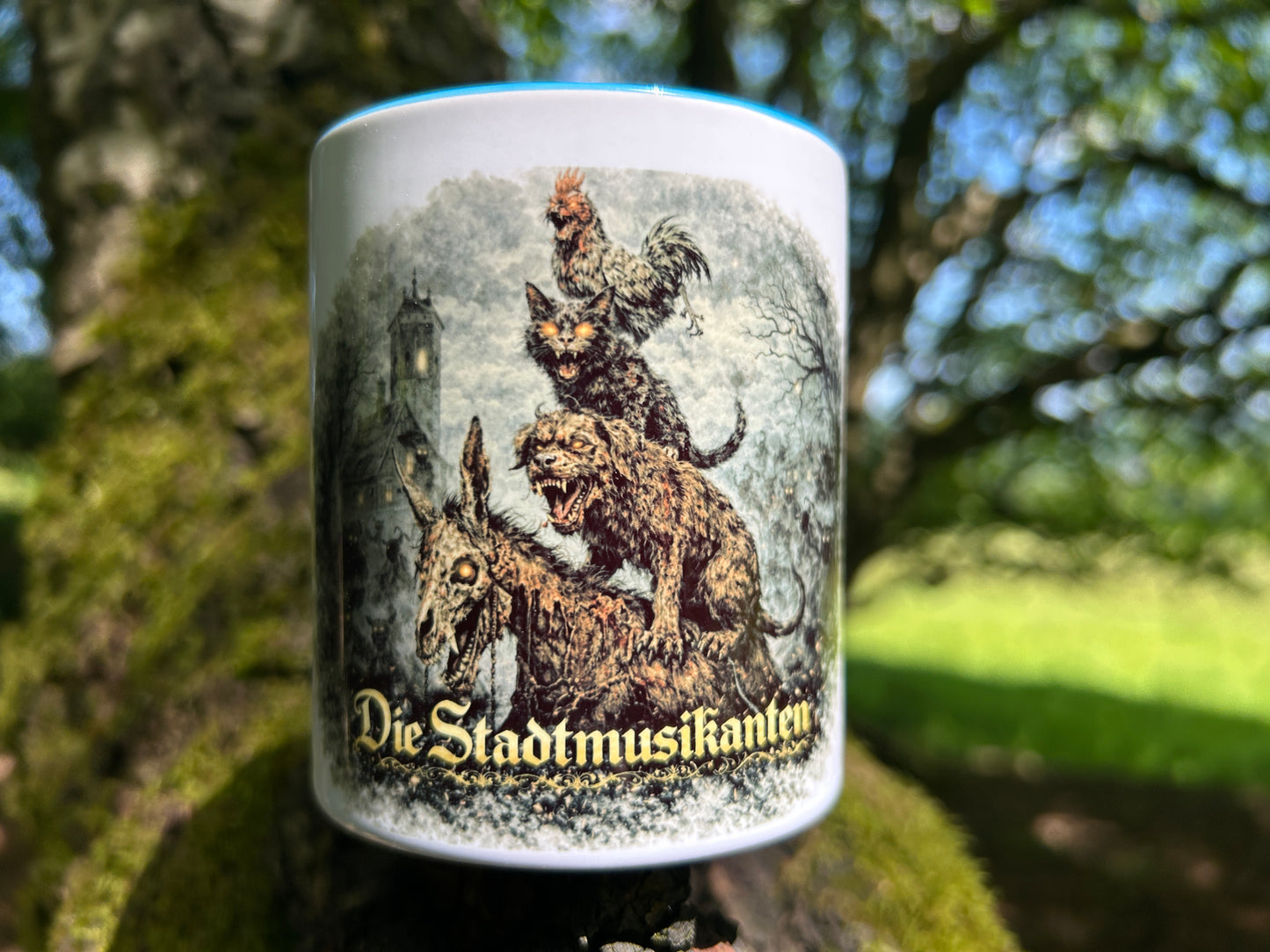 Die Stadtmusikanten Horror Tasse – Dark Fantasy Märchen | 330ml Keramik, spülmaschinenfest