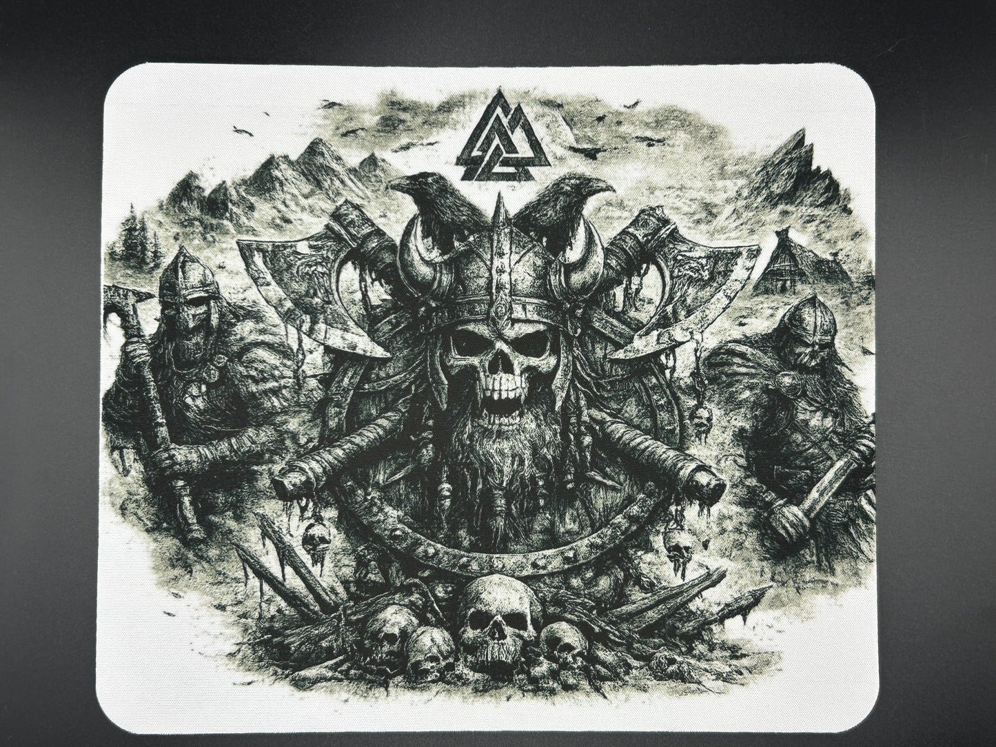 Wikinger Mauspad Schwarz Weiß – Dark Viking Skull Gaming Mauspad 23x19,5 cm
