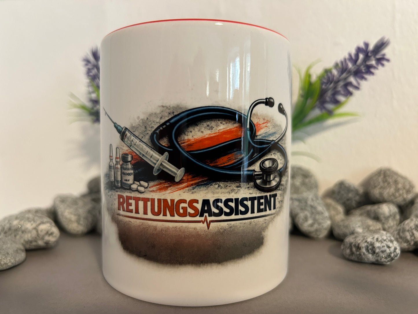 Rettungsassistent Tasse mit Stethoskop & Spritze – Geschenk für Rettungsdienst, Sanitäter und Blaulichthelden