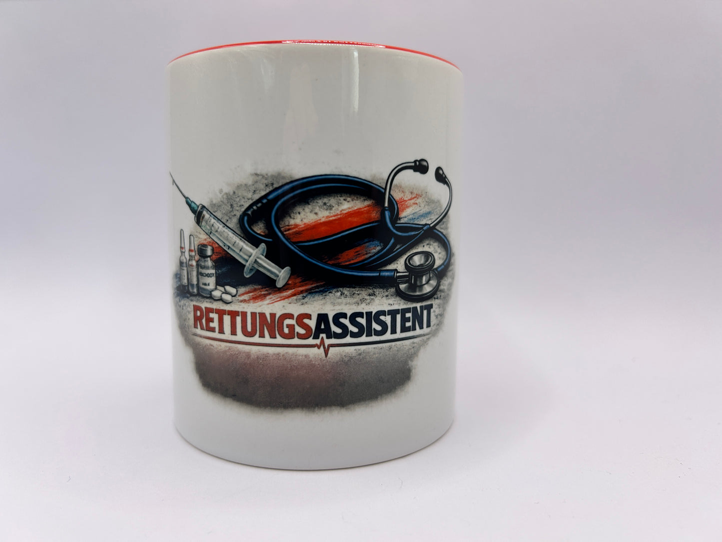 Rettungsassistent Tasse mit Stethoskop & Spritze – Geschenk für Rettungsdienst, Sanitäter und Blaulichthelden