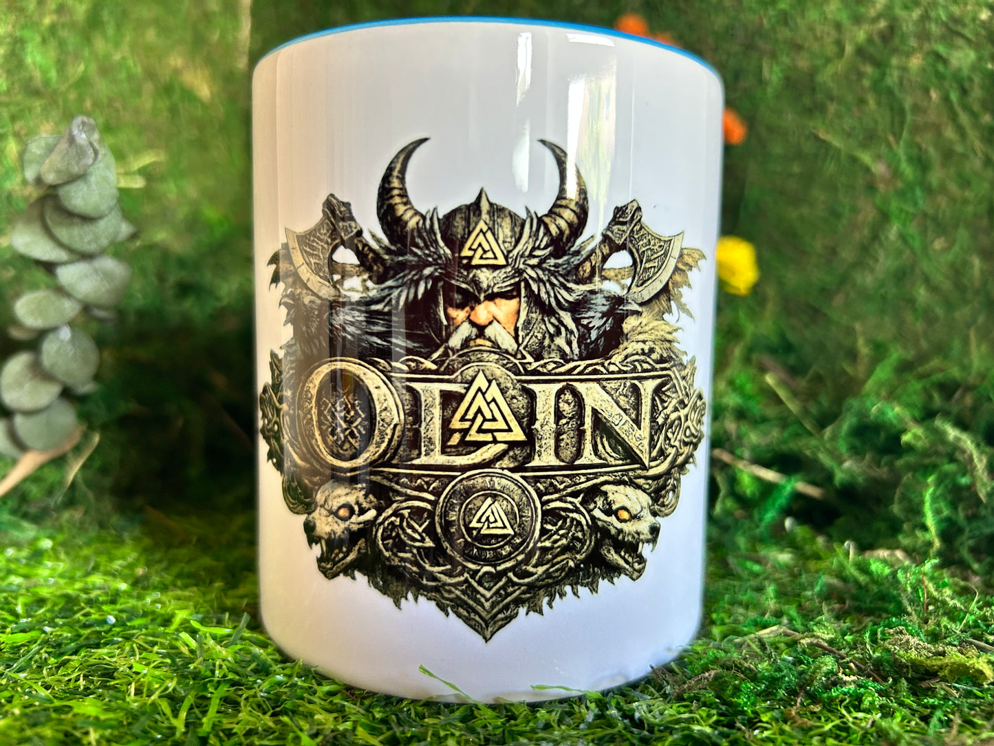 Odin Tasse mit Wald im Hintergrund